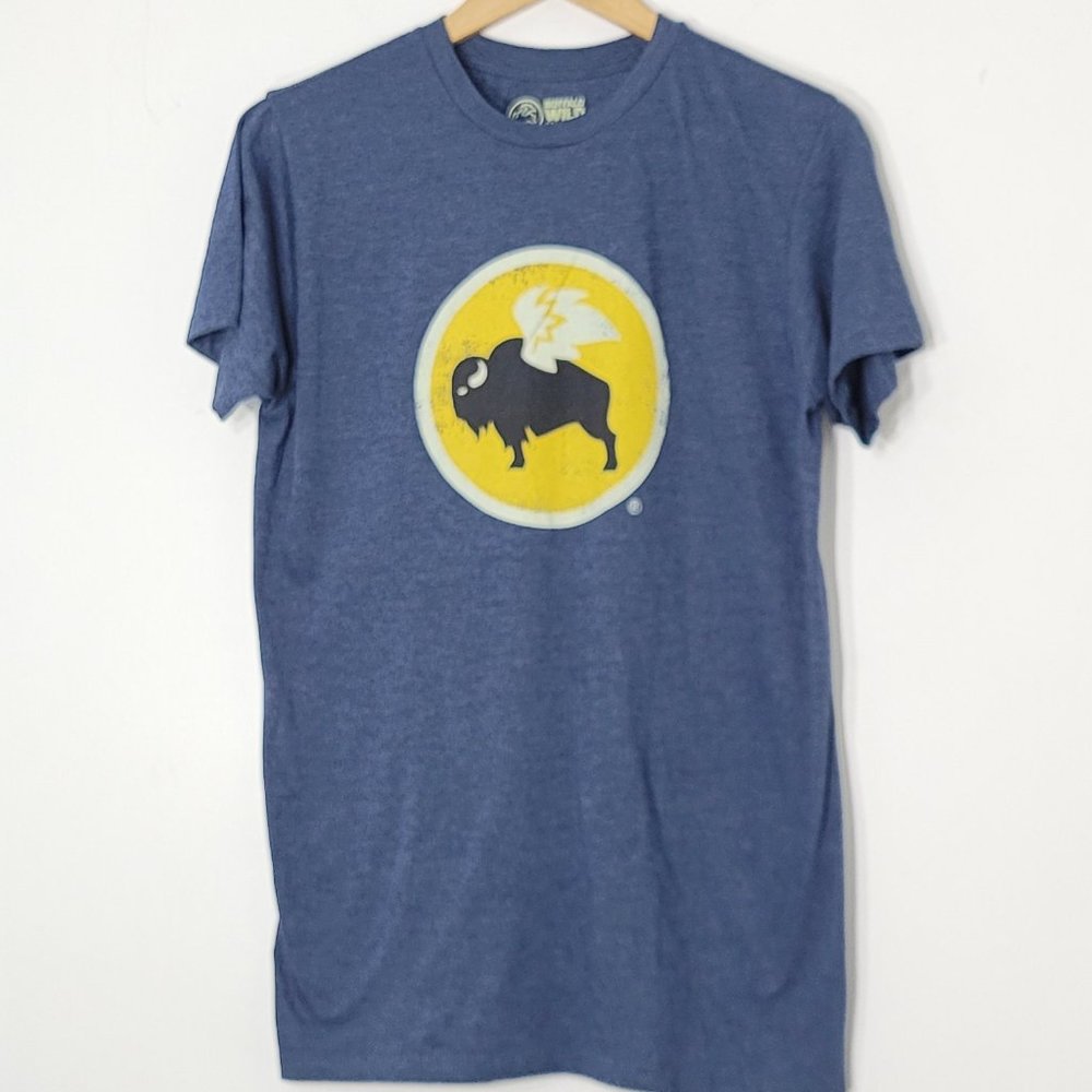 Buffalo Wild Wings Women's Blue Short Sleeve Round Neck Casual Tees Size Medium